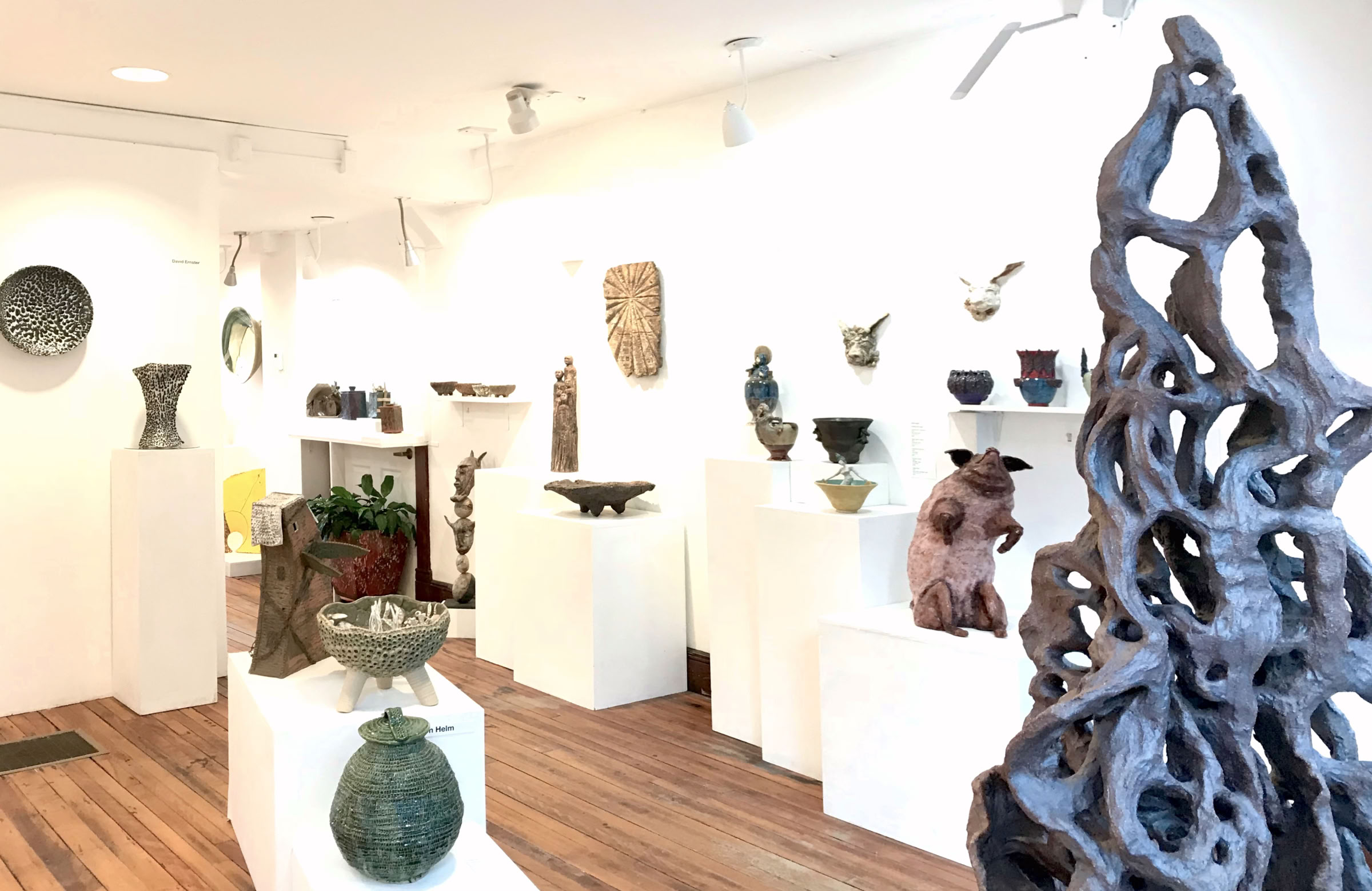 A CHANGING FORM Fine Art Ceramics