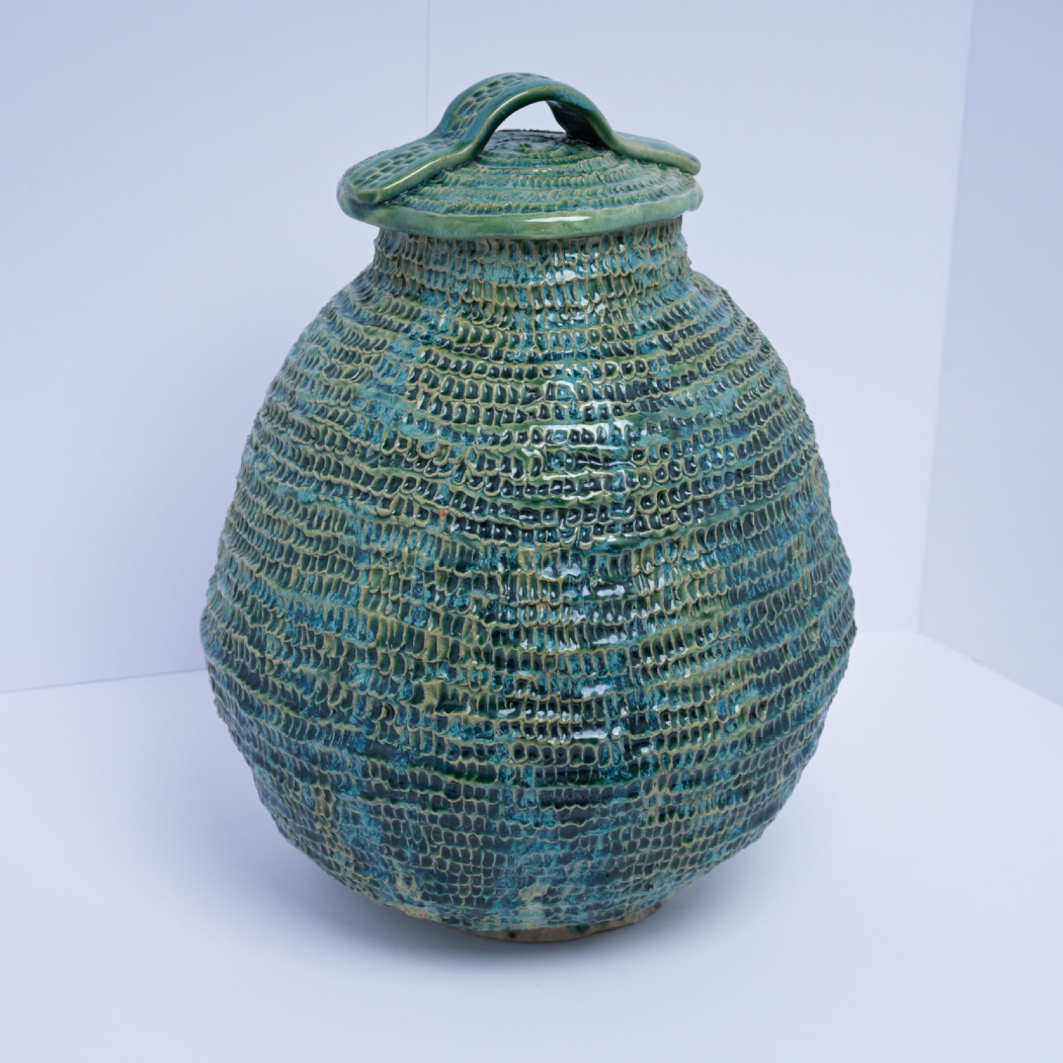 Caren Helm Covered Jar (collection, 1)