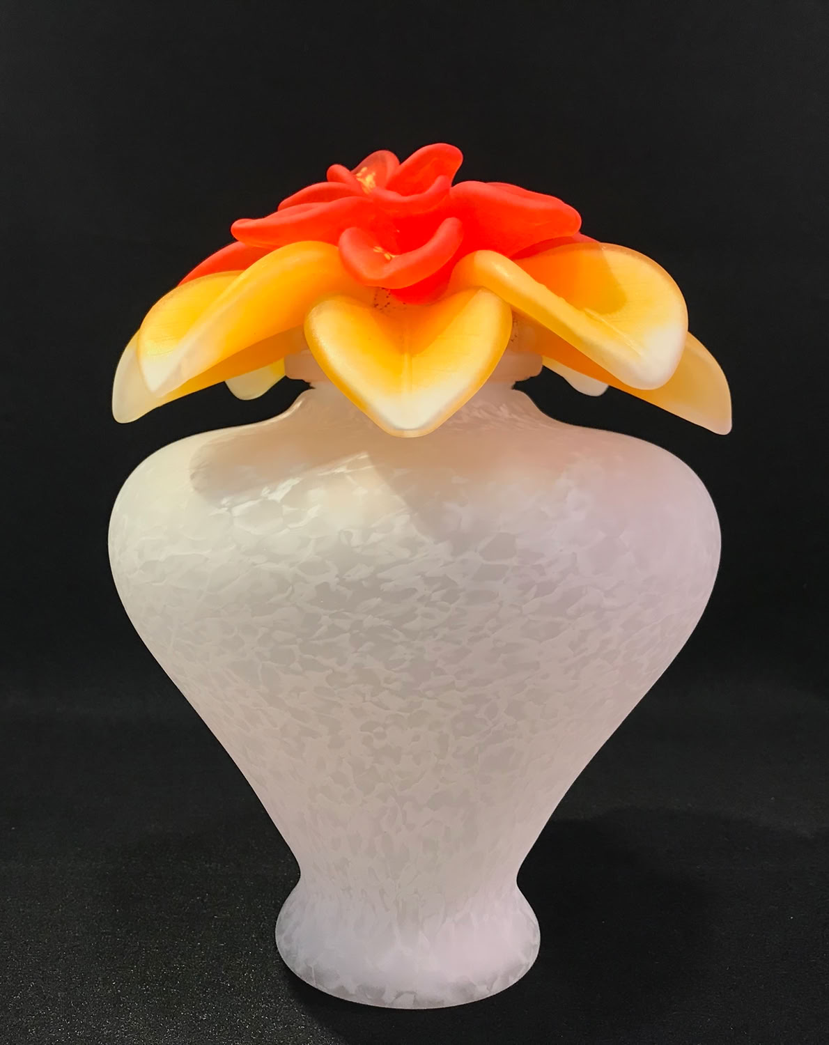 David Leppla Dahlia Urn (Short) 2016 Blown glass, acid etched